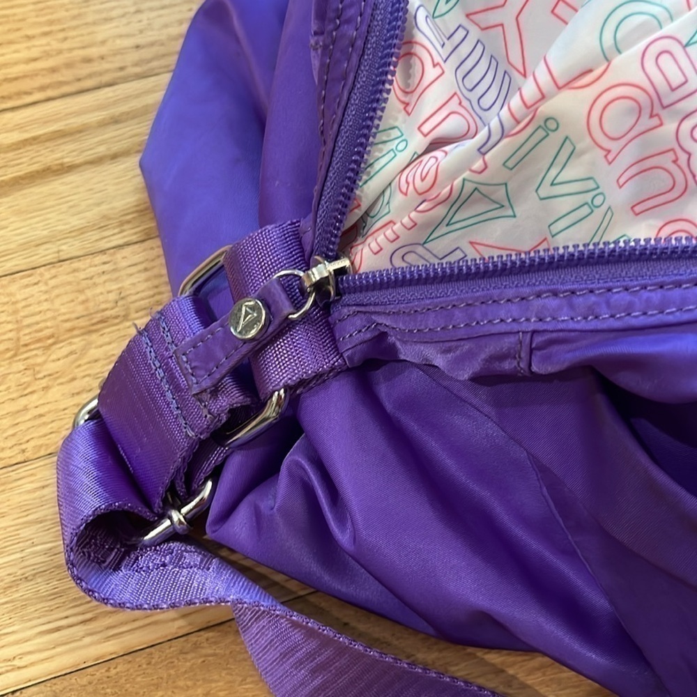 Ivivva by Lululemon Shake It Up Tote Bag limited edition Disney purple - Picture 10 of 11